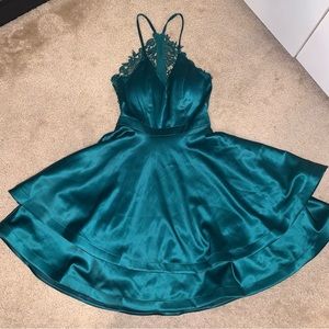 emerald green lace back dress (homecoming, prom, wedding guest)